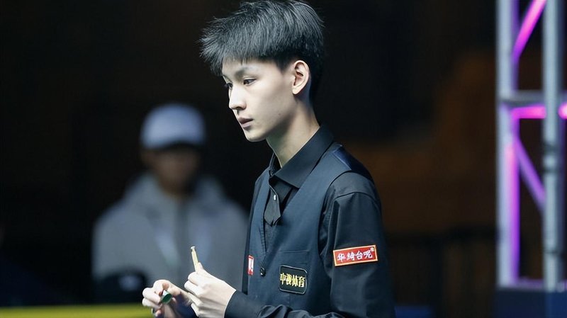 【技术解码】王信伯六连鞭战术体系全解析：143分背后的攻防逻辑
