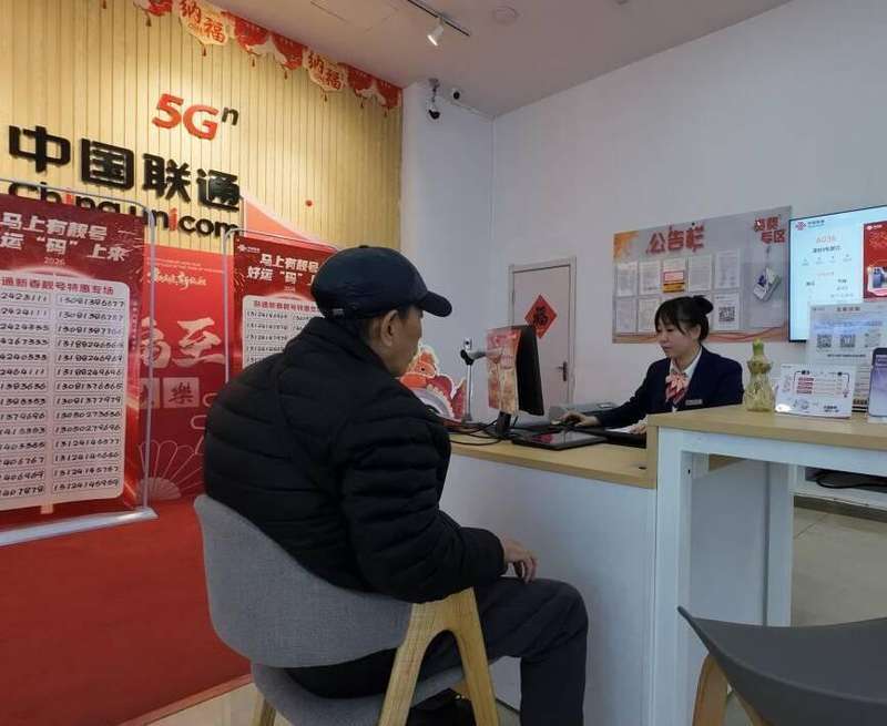  那个为我画马的姑娘，让独居老人重新相信这个世界还有好人 情感心理